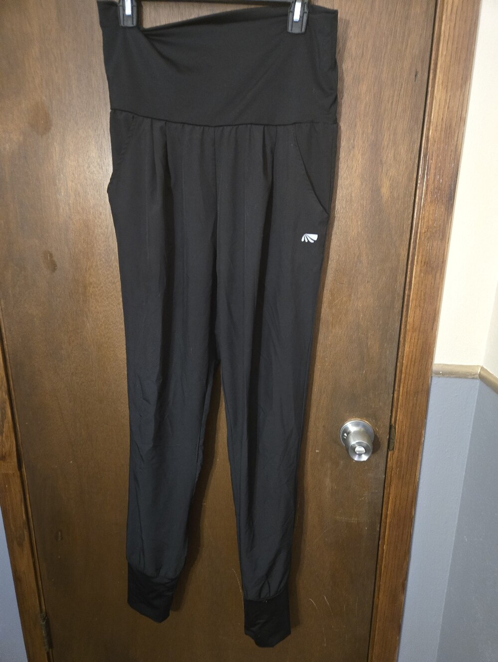 Marika Black Activewear Joggers Light Weight Ultra High Waist Large